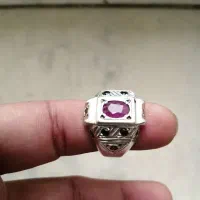 انگشتر یاقوت