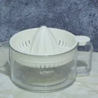 آب مرکبات گیری دستی