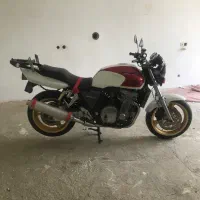 Cb1000