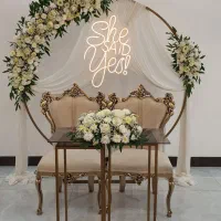 گل آرایی و بادکنک آرایی یلدا،بله برون،عقد،عروسی و.