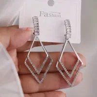 گوشواره مجلسی|بدلیجات|سبزوار, قائم|دیوار