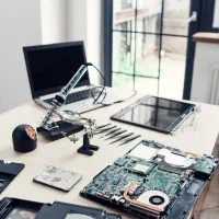 تعمیرات تخصصی لپتاپ و کامپیوتر