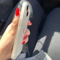 ایفون۱۳ نرمال