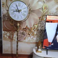 ساعت ایستاده در حد نو