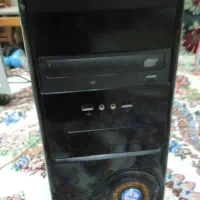 کیس و مانیتور سالم و تمیز با بازی