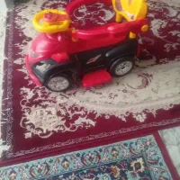 ماشین بچه|اسباب‌بازی بچه|تربت جام, میرقوام الدین|دیوار