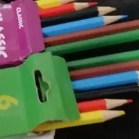 دفتر مشق دو خط و مداد رنگی 6رنگه. مداد نوکی