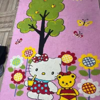 تخت و صندلی غذا و سه چرخه و فرش کودک