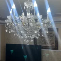 ۲ عدد لوستر ۶ شاخه بسیار تمیز و سالم