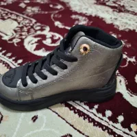 کفش دخترانه نو وبدون استفاده