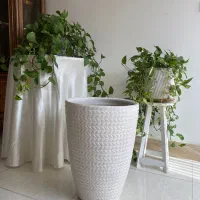 گلدان سفالی