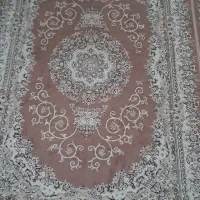 سه تخته فرش شش متر ، دو جفت  پشتی . یک کناره 3×1