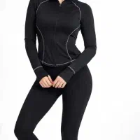 لباس و شلوار ورزشی زنانه