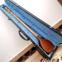 سه تار عزیزی در حد نو با هارد کیس