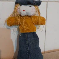 عروسک|اسباببازی|قم, دروازه چوبی|دیوار