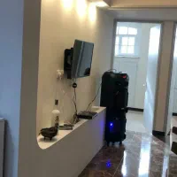 واحدمیدان-انقلاب