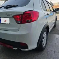 کوئیک آر سفید قرمز|خودرو سواری و وانت|یزد, |دیوار