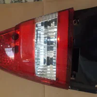 چراغ خطر عقب ال ۹۰ پارس تندر چپ|قطعات یدکی و لوازم جانبی|اصفهان, رکن الدوله شرقی|دیوار