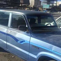 وانت مزدا دوکابین