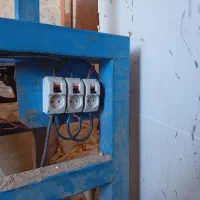 برقکار ساختمان صنعتی خرده کاری برقی