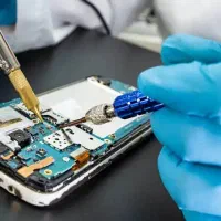 تعمیرکار موبایل