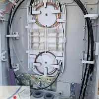 فراخوان جذب پیمانکار نصب و تحویل سرویس فیبر نوری