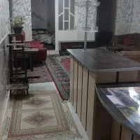 طبقه همکف  راه جدا از ویلایی دو و نیم طبقه