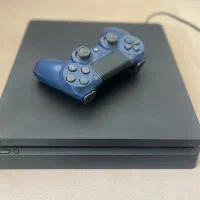 یک دستگاه ps4 اسلیم یک ترابایت
