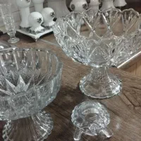 دو عدد جامیوه ای همراه یک لاک پشت تزیینی ایرانی