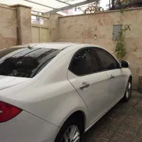 جک j5 مدل ۹۳ اتوماتیک کم کار