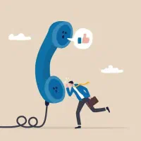 بازاریاب و فروشنده تلفنی