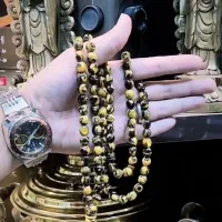 تسبیح سندلوس پرچمی قدمت دار