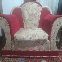 مبل ۷نفره دست دوم|مبلمان خانگی و میز عسلی|چمستان, |دیوار