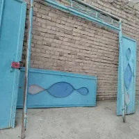 یک عدد درب حیاط