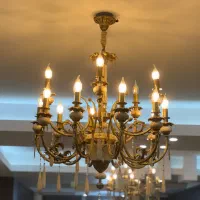 لوستر ۱۵ شاخه تمام برنج دو عدد