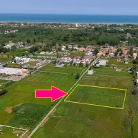 زمین-شهرکی-مسکونی-و-خوشقواره-با-سندتک-برگ-کناردریا