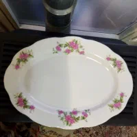 دیس ، پلو خوری ، گل سرخ