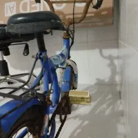 دوچرخه. 12|دوچرخه، اسکیت، اسکوتر|لار, |دیوار