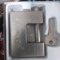 قفل کتابی درحدنو. بزرگ