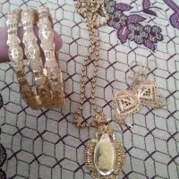 طلا و جواهر