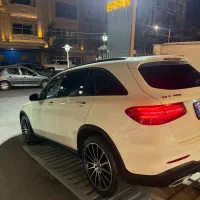 مرسدس بنز GLC300