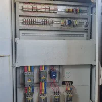 برقکار (صنعتی.خانگی.رفع عیب یابی تابلو برق )