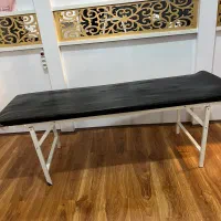 تخت اپیلاسیون یا مطب پزشک