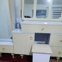 سرویس خواب کامل جهیزیه با اینه بامیز آرایش|تخت و سرویس خواب|میاندوآب, |دیوار