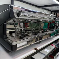 اسپرسوساز صنعتی کارکرده و آسیاب قهوه|کافیشاپ و رستوران|بوشهر, |دیوار