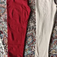 تعدادی لباس به فروش میرسد