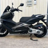 کی وی ویسته ۲۵۰ درحد صفر|موتورسیکلت|شیراز, شهرک امیر کبیر|دیوار