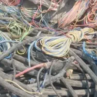 خریدضایعات مس برنج الومنیوم باترازوی دیجیتال