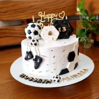 کیک تولد خانگی|خوردنی و آشامیدنی|میبد, |دیوار