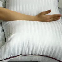 بالشت میکروفایبر طبی